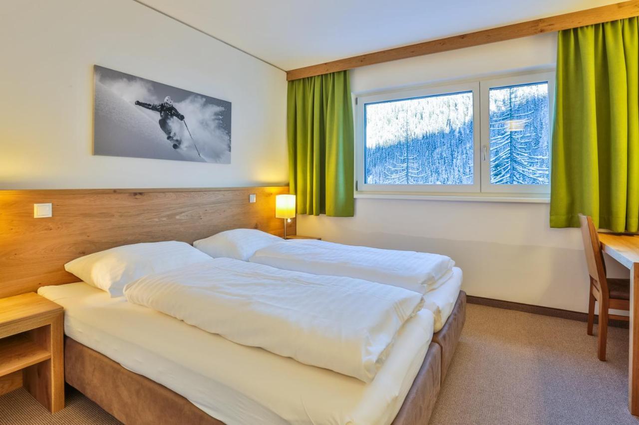 Lizum 1600 | Kompetenzzentrum Snowsport Tirol Hotell Axamer Lizum Rum bild